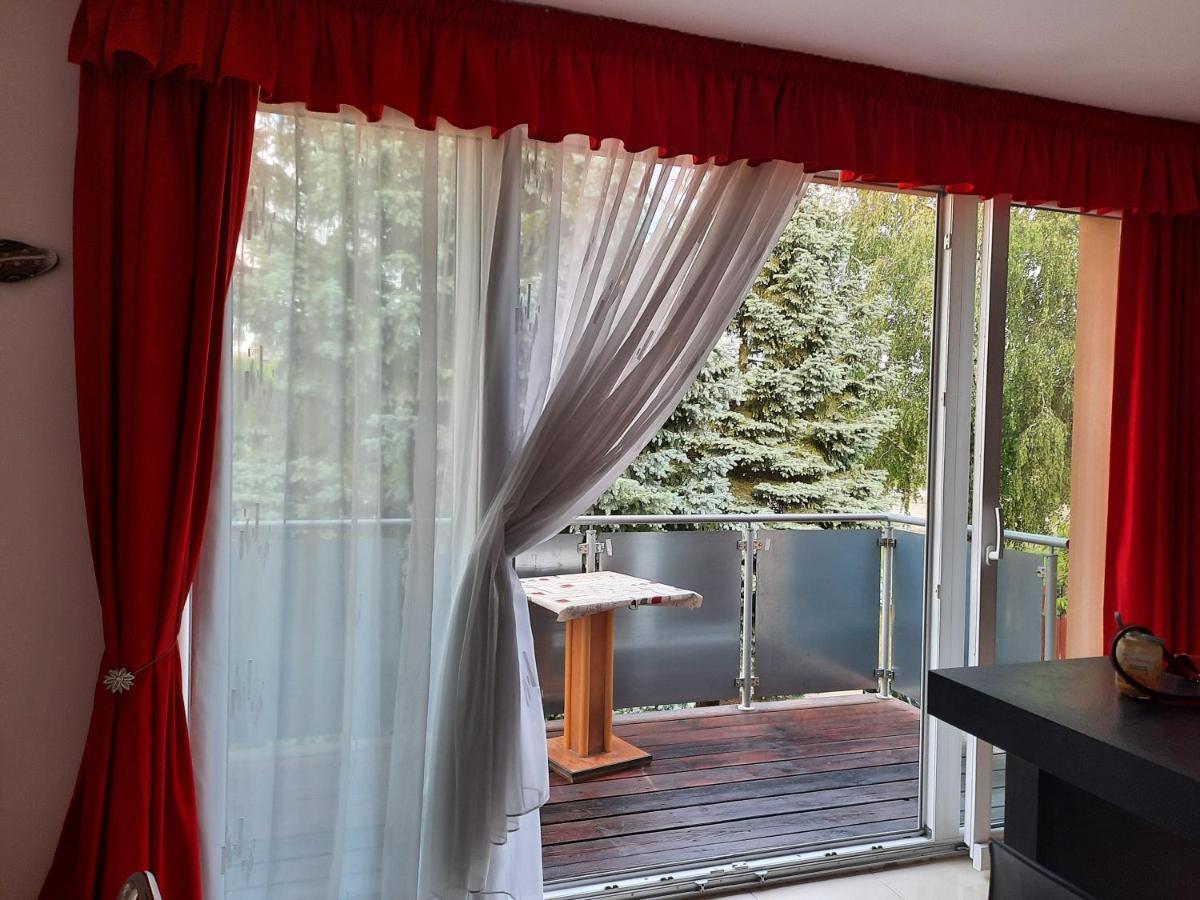 Fitt Apartman Lenti Buitenkant foto